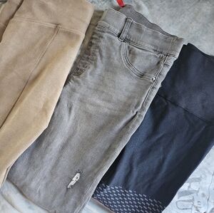 3 pairs of Spanx leggings!